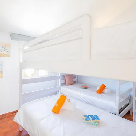 Paradisius - Moradia Moderna Com Piscina Aquecivel E Bbq - *