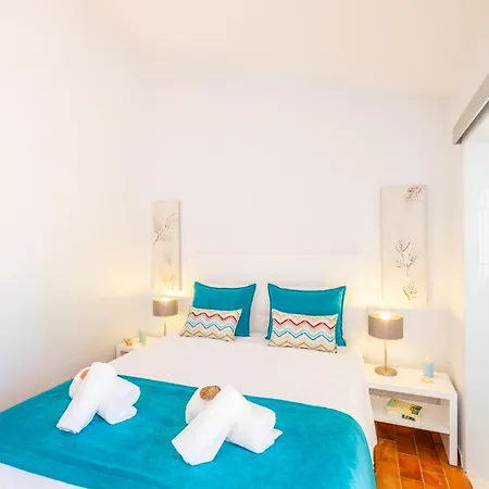 Paradisius - Moradia Moderna Com Piscina Aquecivel E Bbq - * Αλμπουφέιρα