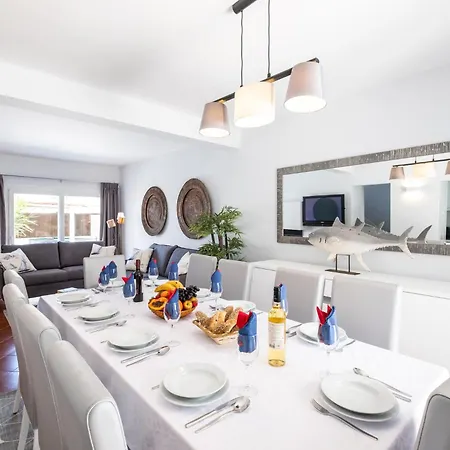Paradisius - Moradia Moderna Com Piscina Aquecivel E Bbq - * Αλμπουφέιρα